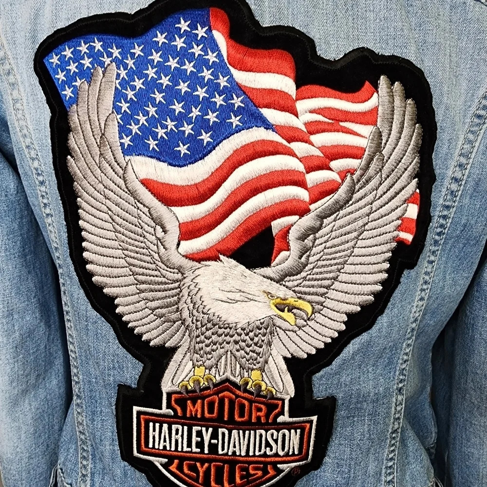 2004 Tommy Hilfiger Jean Jacket With Harley Davidson Patches Fits Medium - Picture 5 of 16